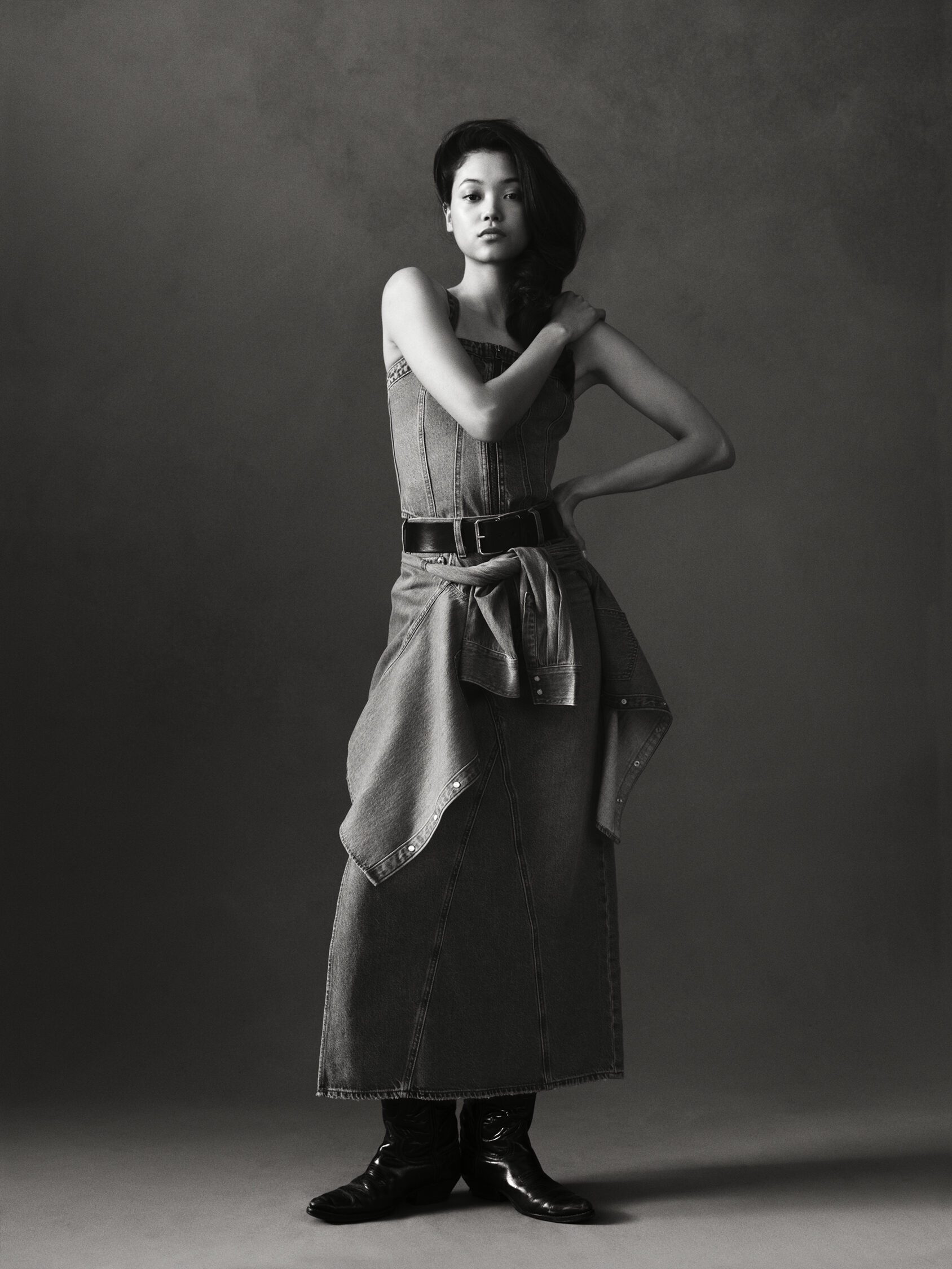 Afra Zamara – Vogue x Levis — set design and set building by LOOPPP, Pantin, Paris (image 5 of 6)