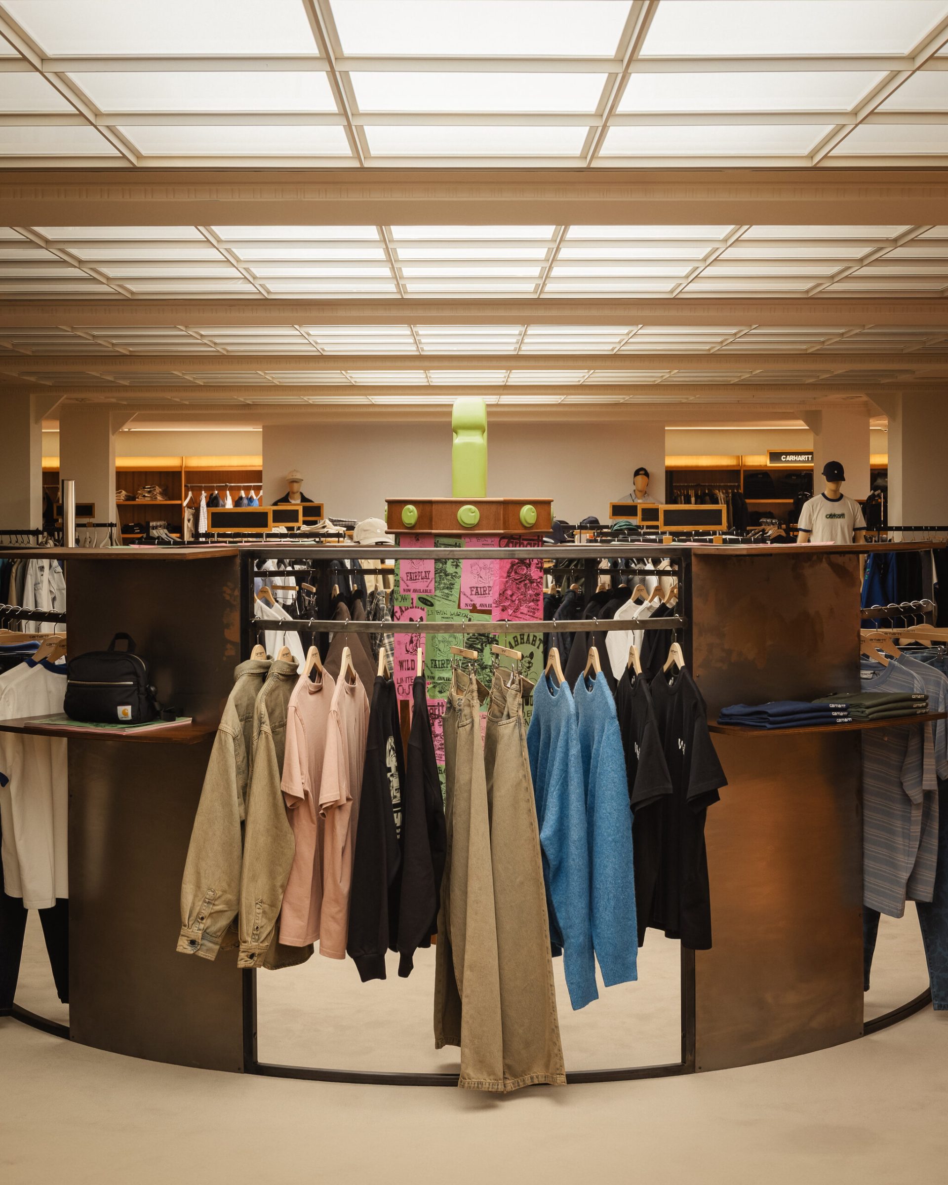Carhartt - Le bon marché — set design and set building by LOOPPP, Pantin, Paris (image 4 of 7)