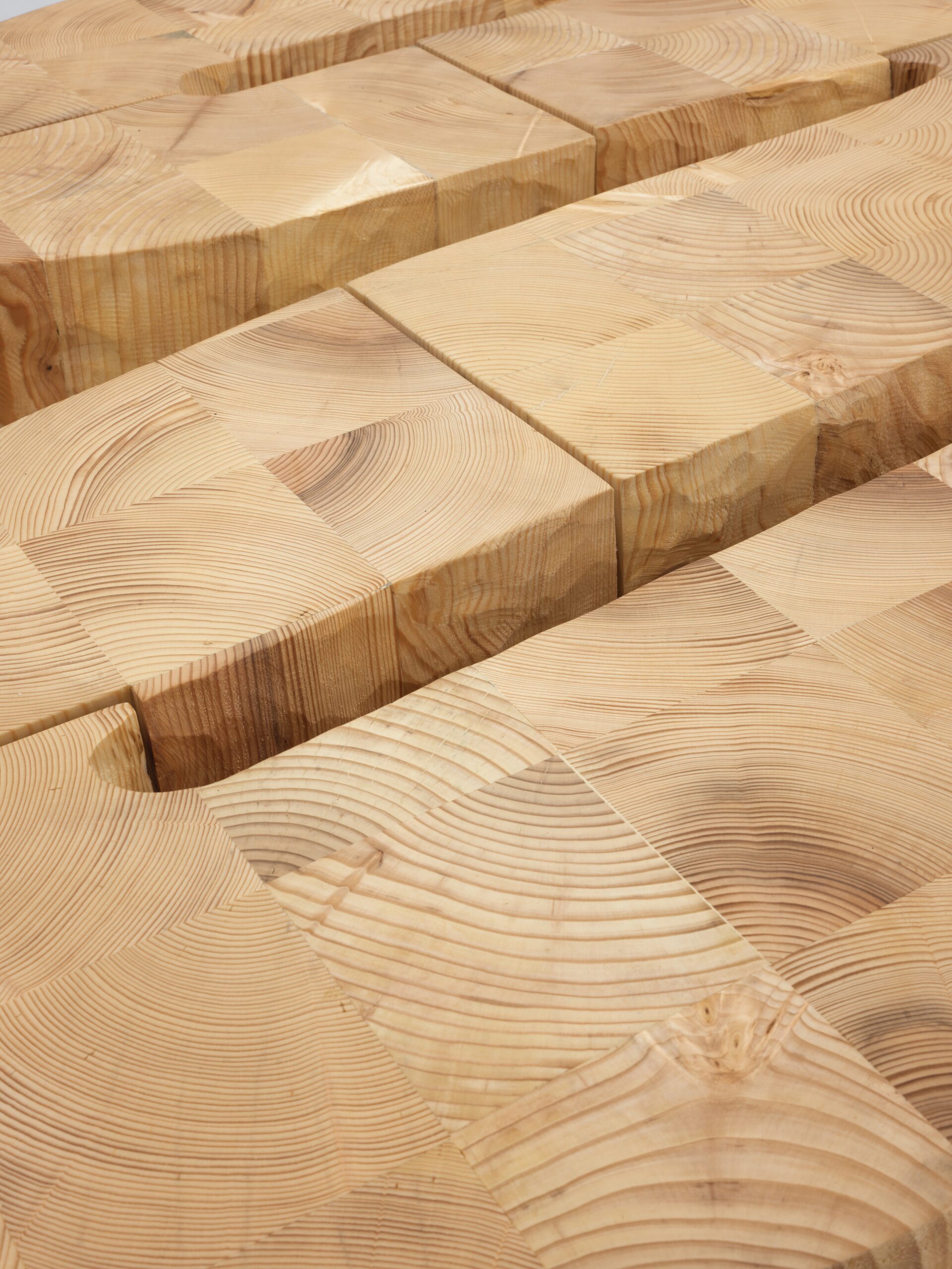 Distance Bench — set design and set building by LOOPPP, Pantin, Paris (image 5 of 6)