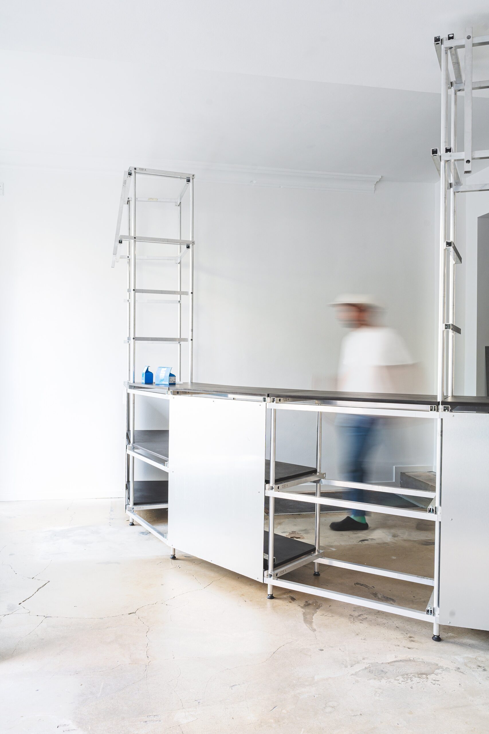 Distance CPH — set design and set building by LOOPPP, Pantin, Paris (image 2 of 13)