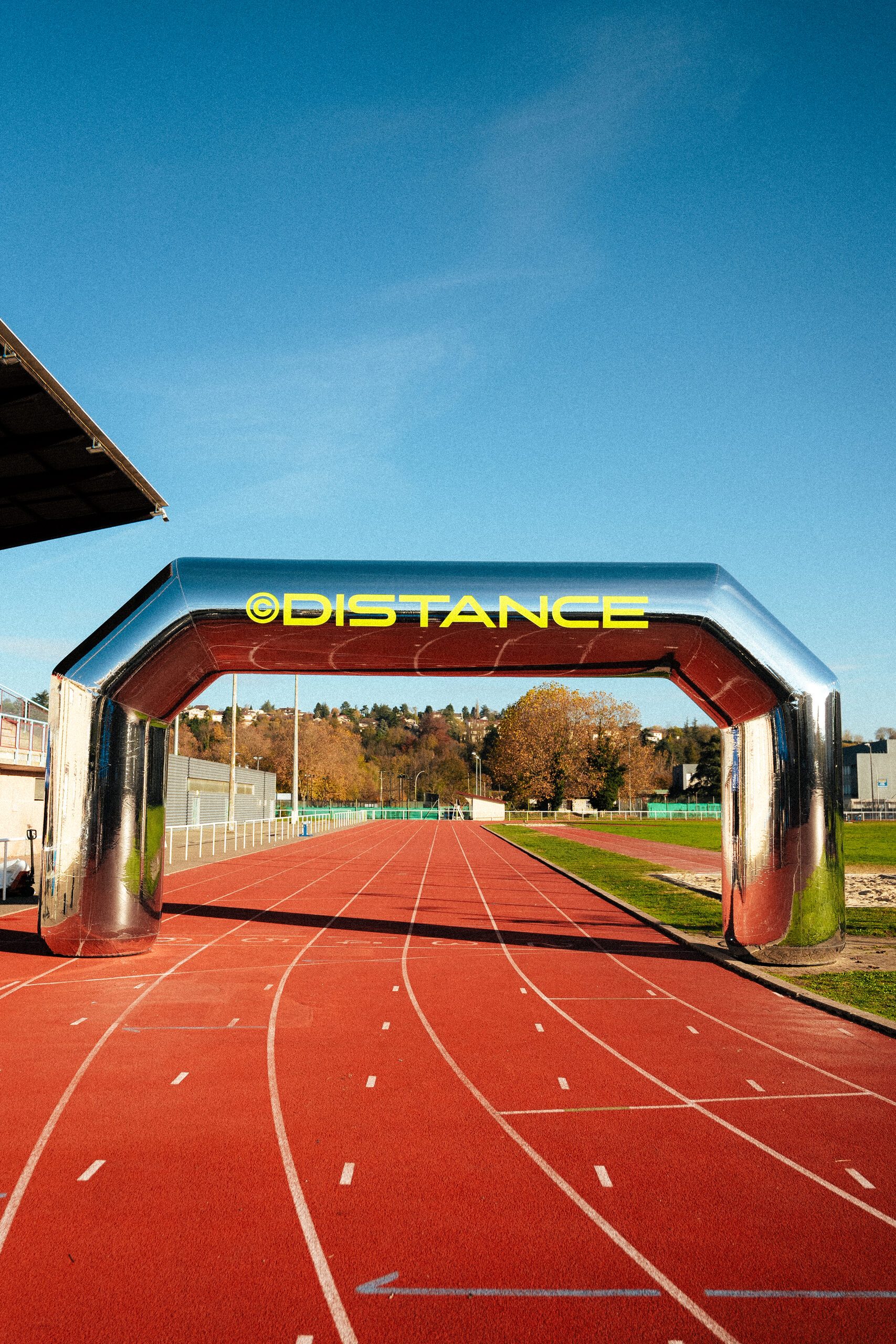 Distance - Race arch — set design and set building by LOOPPP, Pantin, Paris (image 2 of 5)