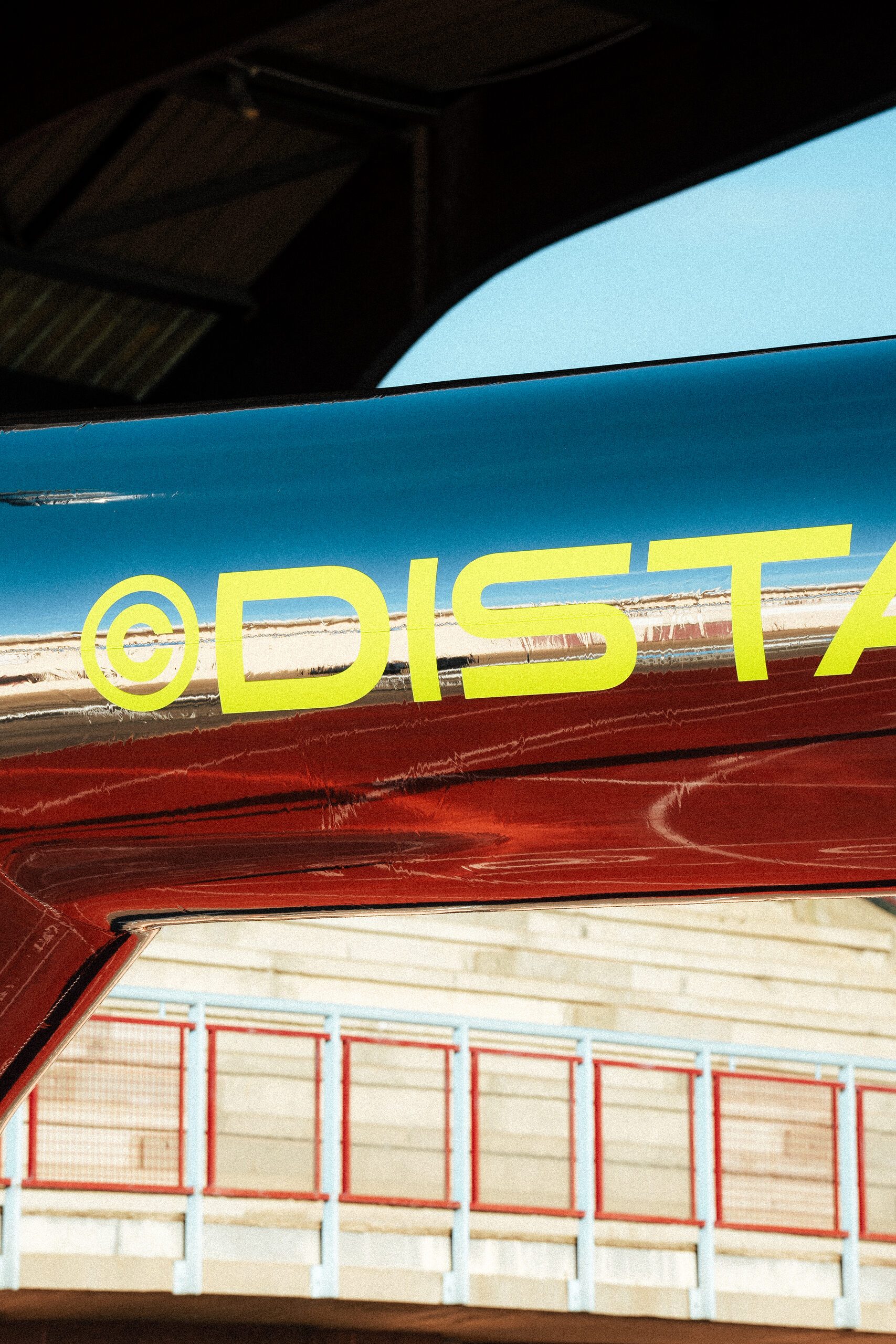 Distance - Race arch — set design and set building by LOOPPP, Pantin, Paris (image 4 of 5)