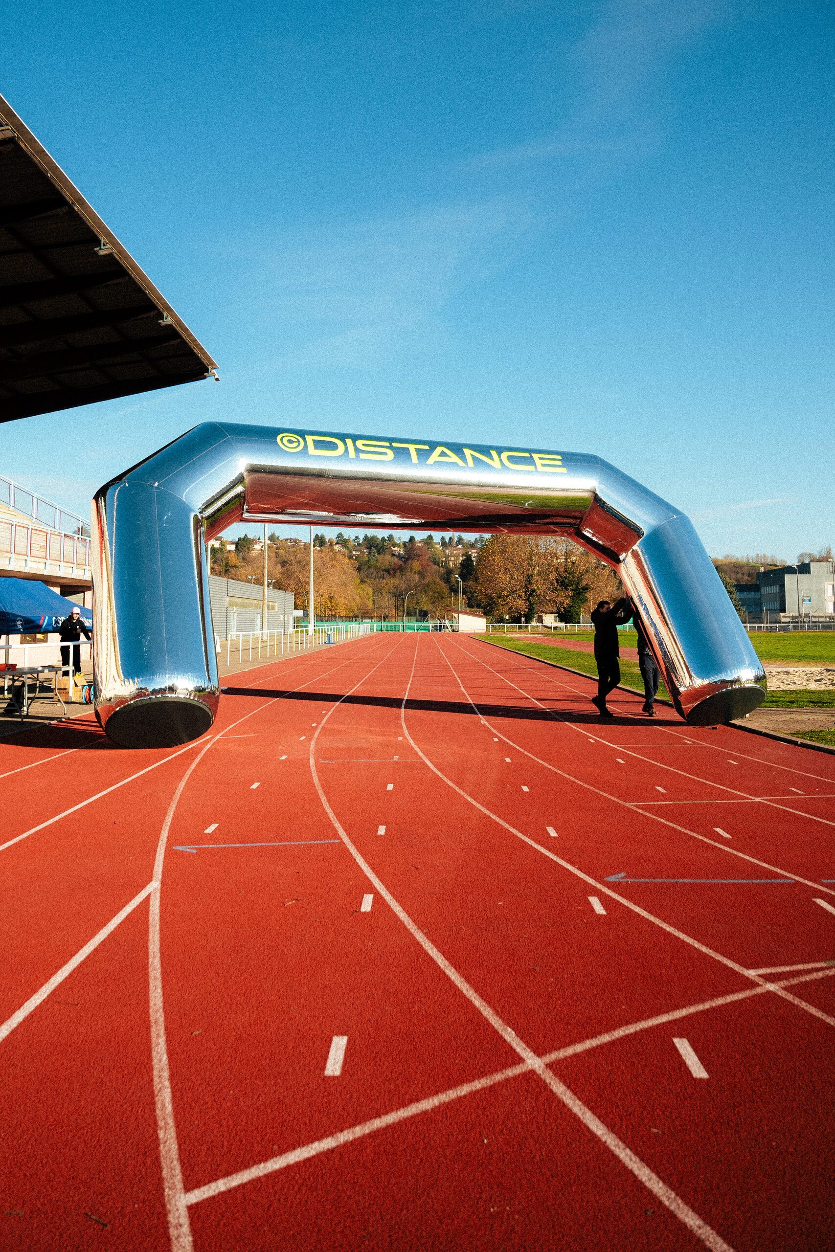 Distance - Race arch — set design and set building by LOOPPP, Pantin, Paris (image 1 of 5)