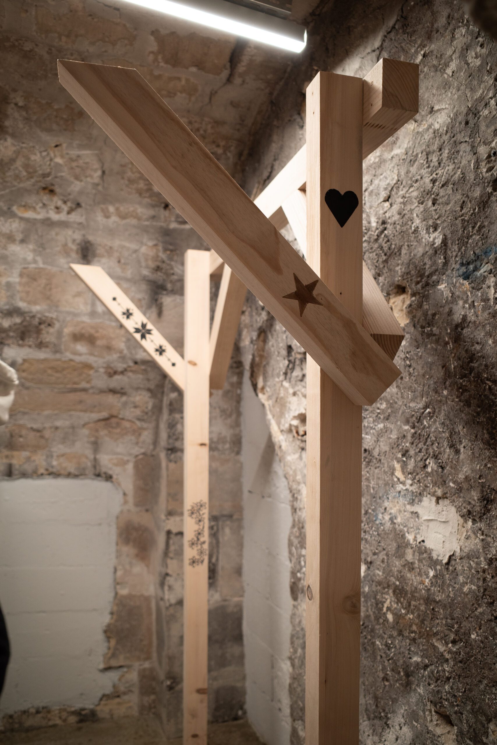 Online Ceramics — set design and set building by LOOPPP, Pantin, Paris (image 2 of 4)
