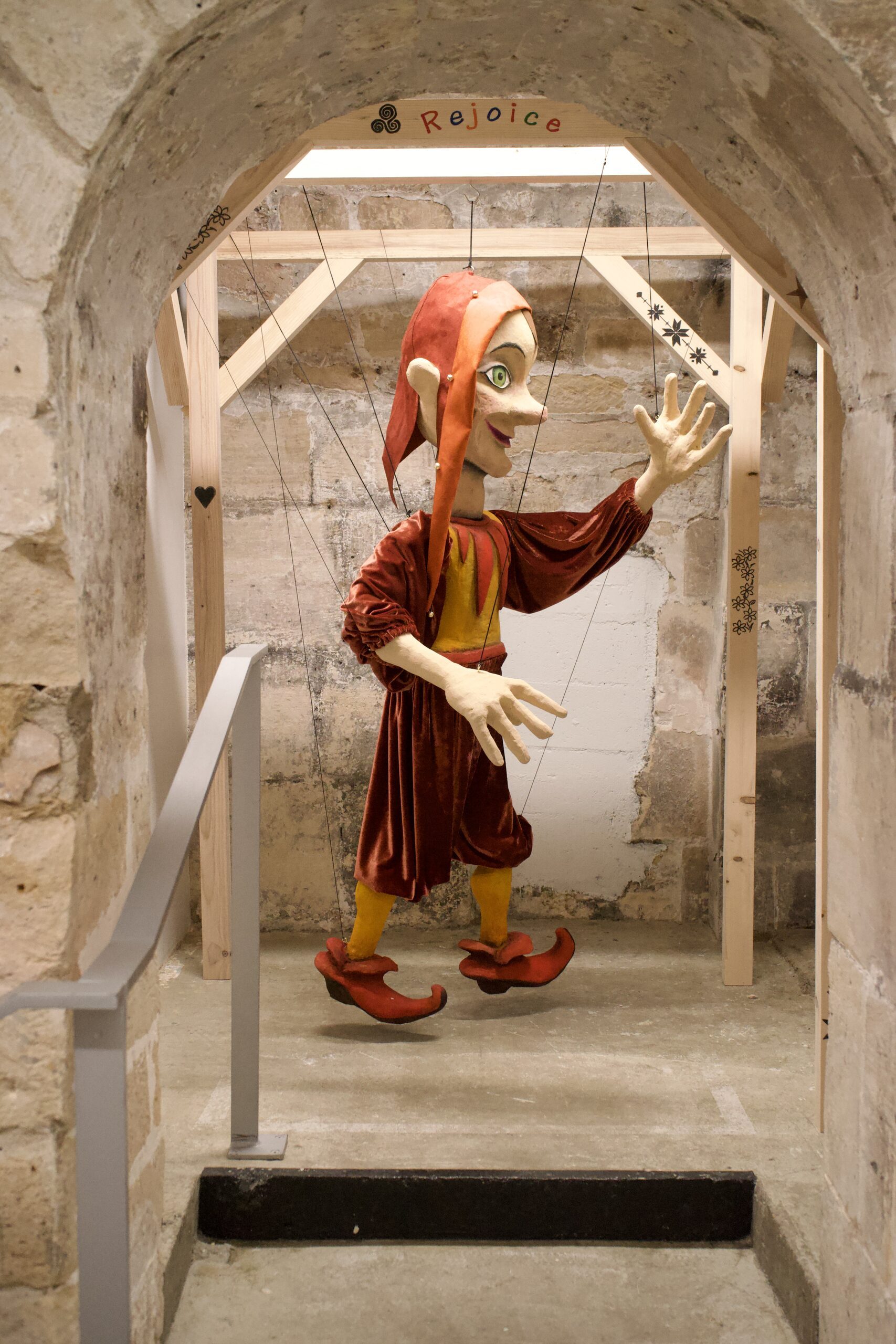 Online Ceramics — set design and set building by LOOPPP, Pantin, Paris (image 1 of 4)