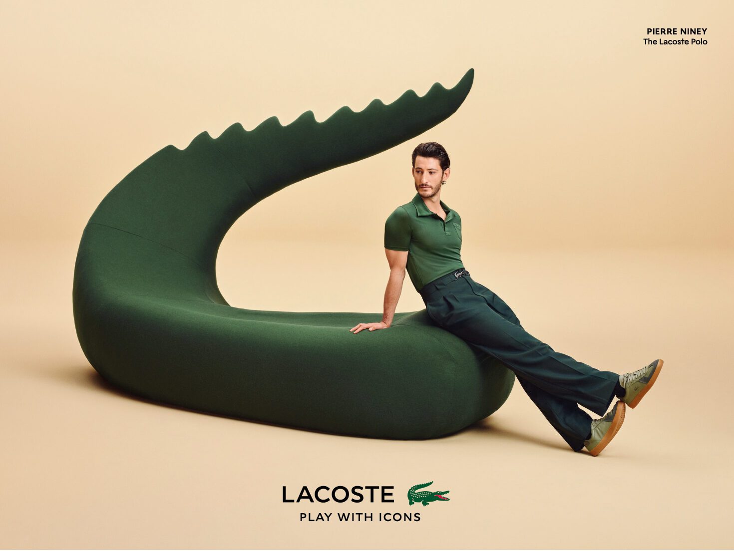 Poppy Barlett Lacoste Playwithicons — set design and set building by LOOPPP, Pantin, Paris (image 3 of 5)